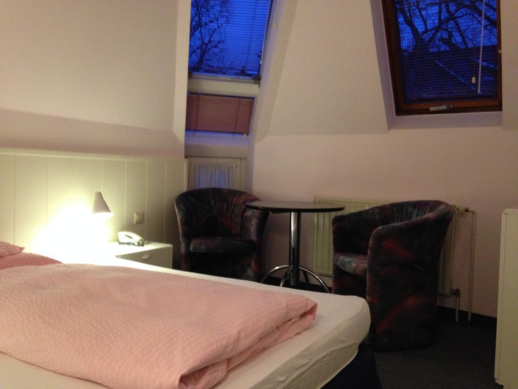 Hotel Azur - Berlin — Photos 3